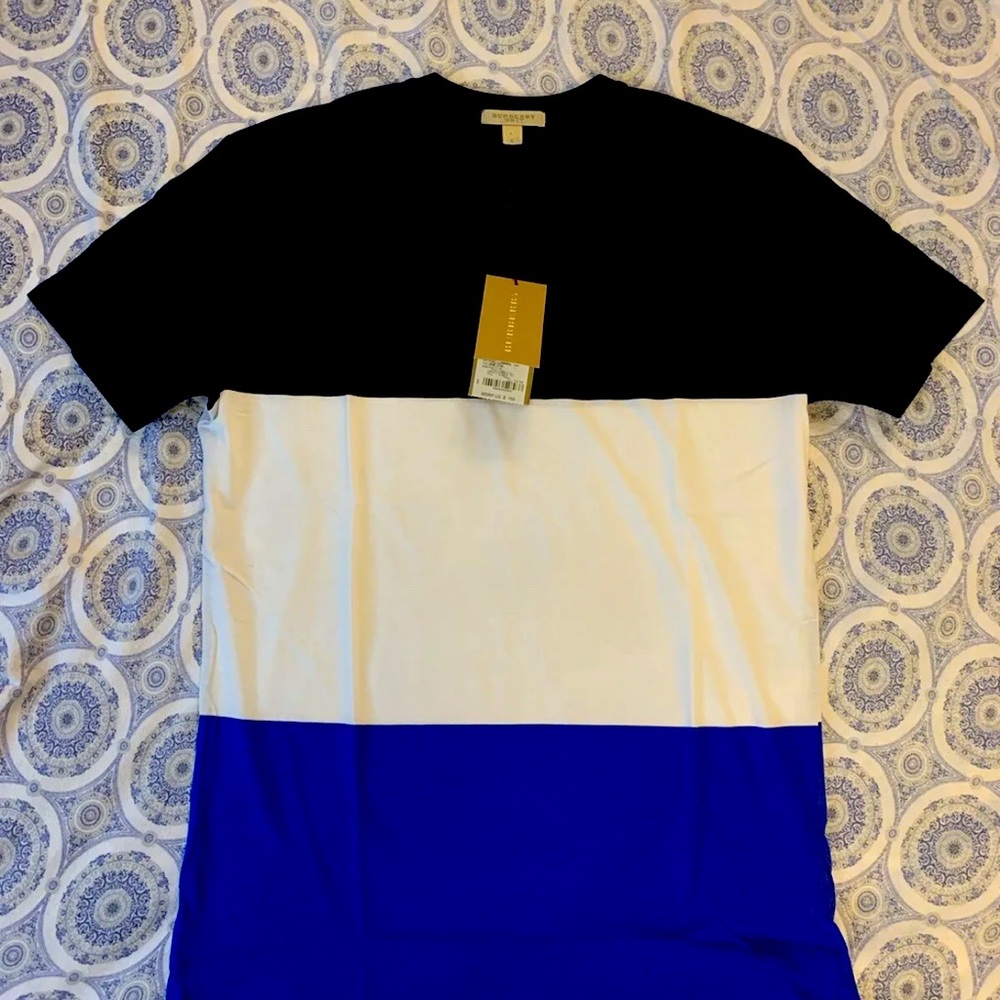 Burberry Brit Slim Fit T Shirt Men’s Size L Retail For $155